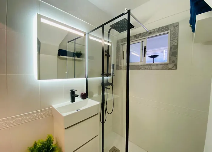 B&l * サンタクルスデテネリフェ